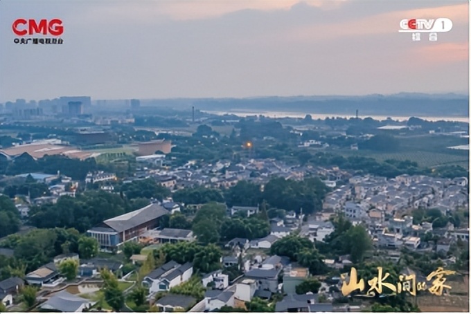 种田就是种风景！《山水间的家》见证乡村十年绿色蝶变