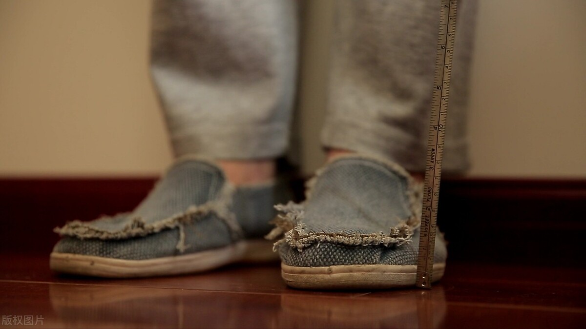 医生说骨骺线闭合了没救了,骨骺线闭合处只剩一条细线的缝