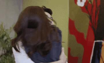 假戏真做，娱乐圈的“灯下黑”，让多少女演员有苦难言？