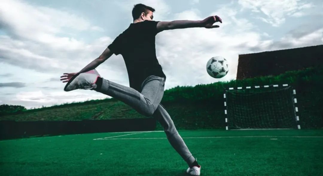 夹缝中的生命力：望尘科技冲刺港股体育游戏第一股