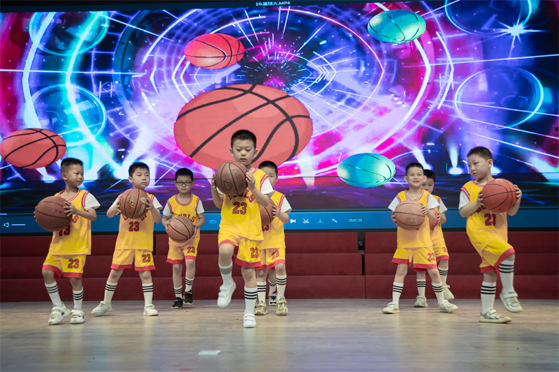 以爱筑梦“三教”共融护花开