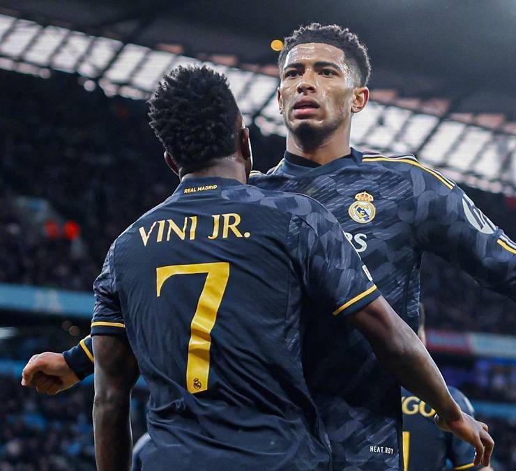 欧冠4强诞生！巴黎冲击3冠王，英超全军覆没，皇马有望验货姆巴佩