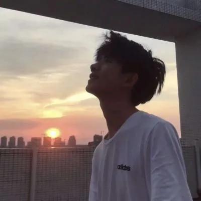 超好看的男生头像,超好看的男生头像漫画