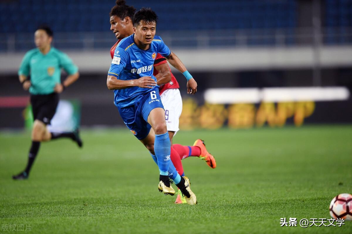 何杨和杨容的婚礼视频,何杨情侣名字