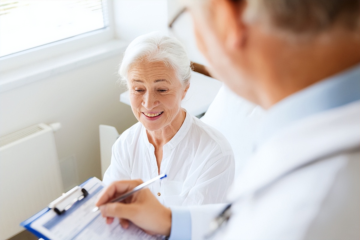 夫妻之间外阴疼痛是什么原因,夫妻间感觉尴尬是什么原因