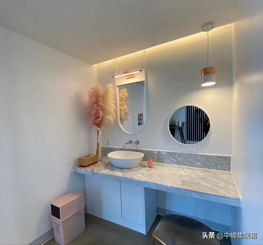 用集装箱打造的多功能咖啡馆设计,集装箱改造简约轻奢风咖啡厅