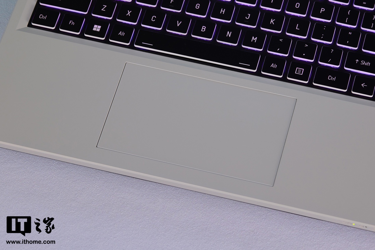 七彩虹游戏本选x15还是p15,七彩虹游戏本隐星p15i5