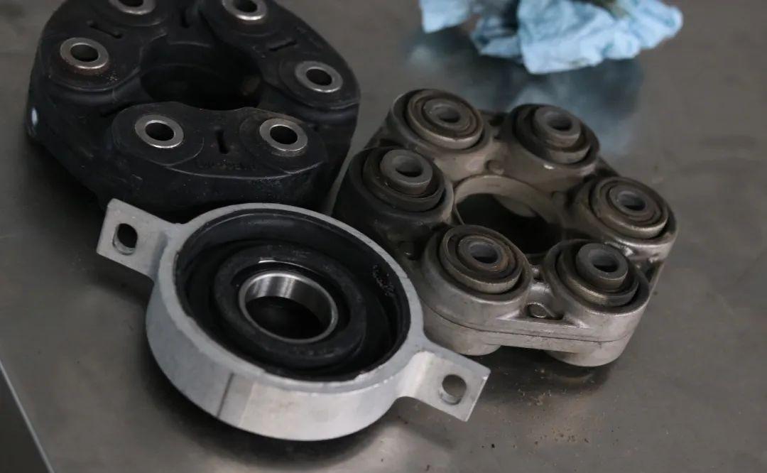 老款宝马730改新款全过程,12年40万公里宝马730翻新