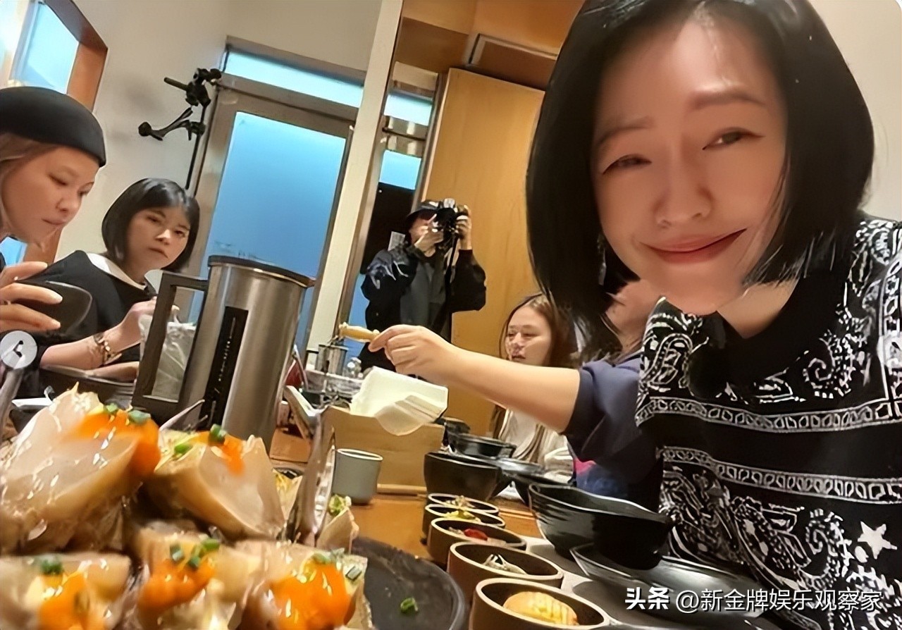 网友韩国偶遇小s具俊晔,韩国网友偶遇女明星