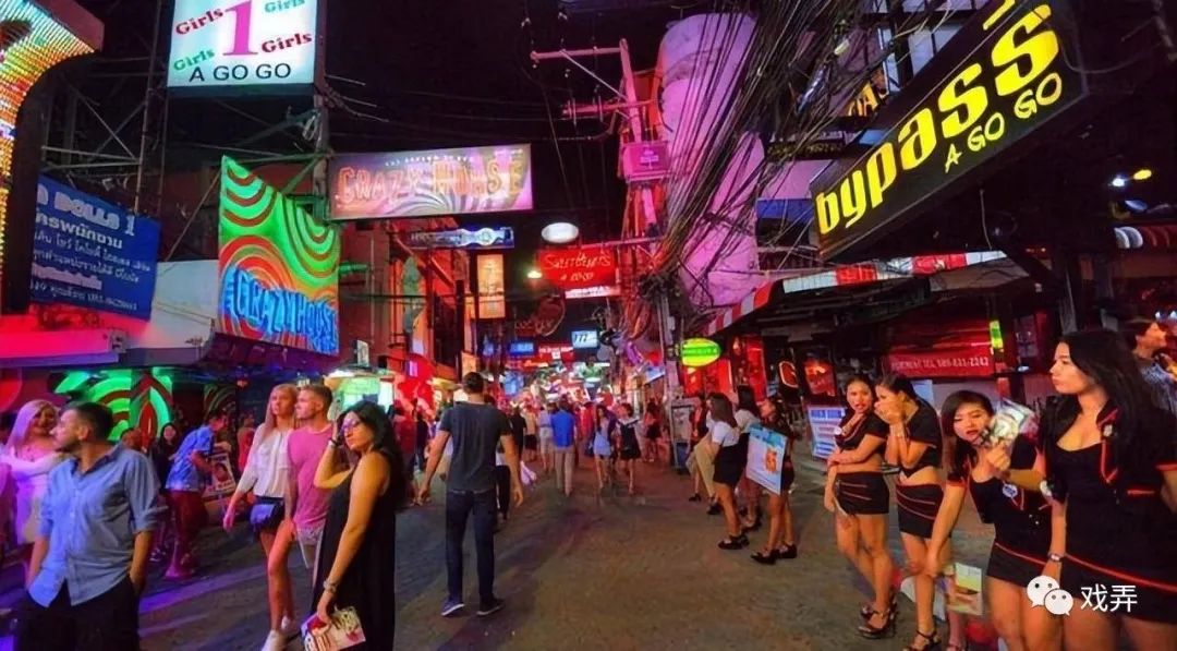 和穷人谈钱和富人谈感情三个特点,和穷人谈钱和富人谈感情图片