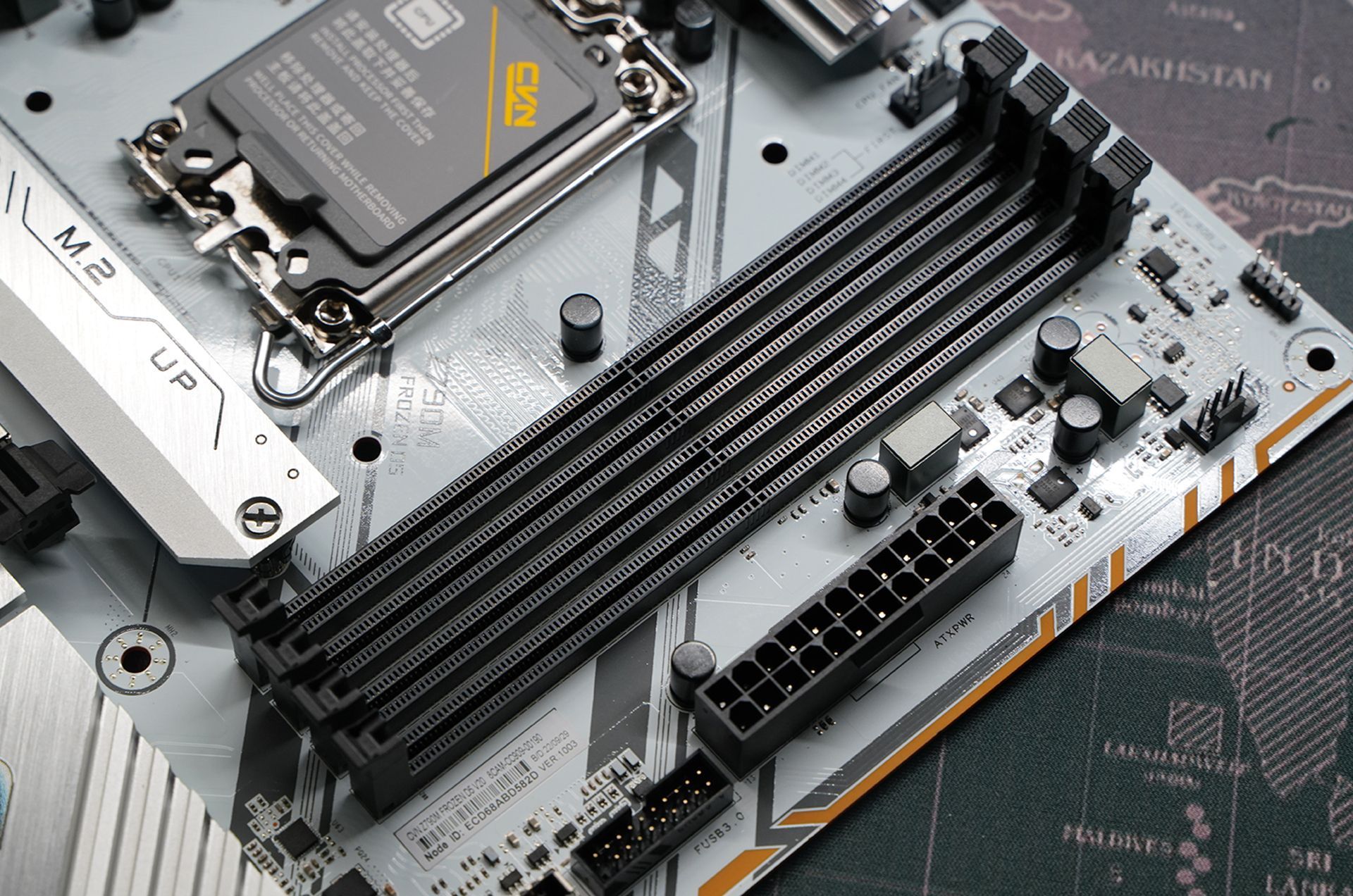 z790主板七彩虹搭什么cpu,七彩虹z790冰霜巡洋舰搭配什么cpu