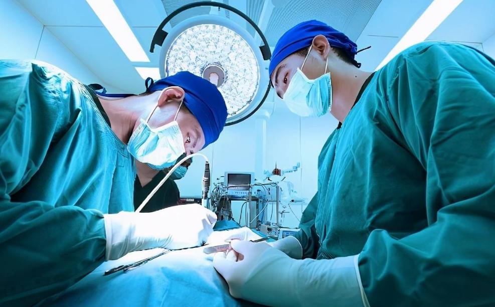 夫妻之间外阴疼痛是什么原因,夫妻间感觉尴尬是什么原因