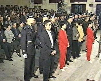 悍匪张君大案纪实,十大悍匪张君杀人案