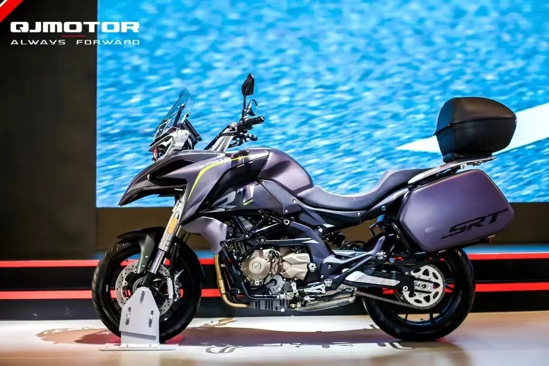 钱江骁600四缸价格,钱江四缸仿赛600售价公布