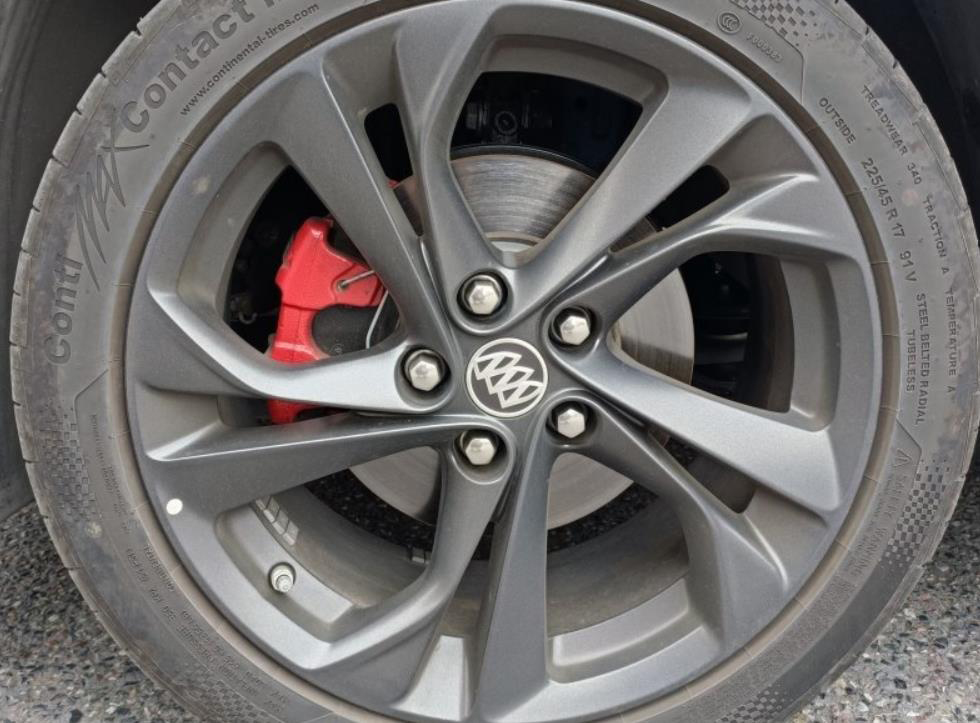 家用代步车别克威朗怎么样,别克威朗1.5t落地价格