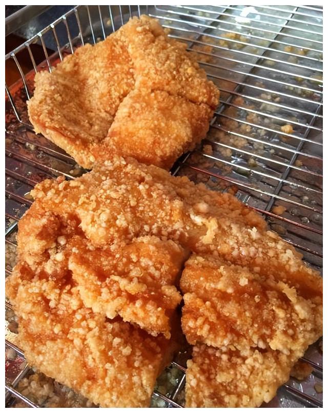 靠卖鸡排一个月赚6000多,靠炸鸡店一年能赚30万吗