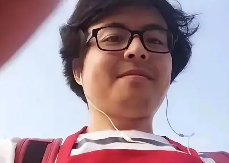 2001年高考满分作文赤兔之死译文,2001江苏满分作文赤兔之死谁写的