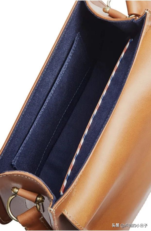 从几百涨到几万衣服品牌,从几百到几千再到几万