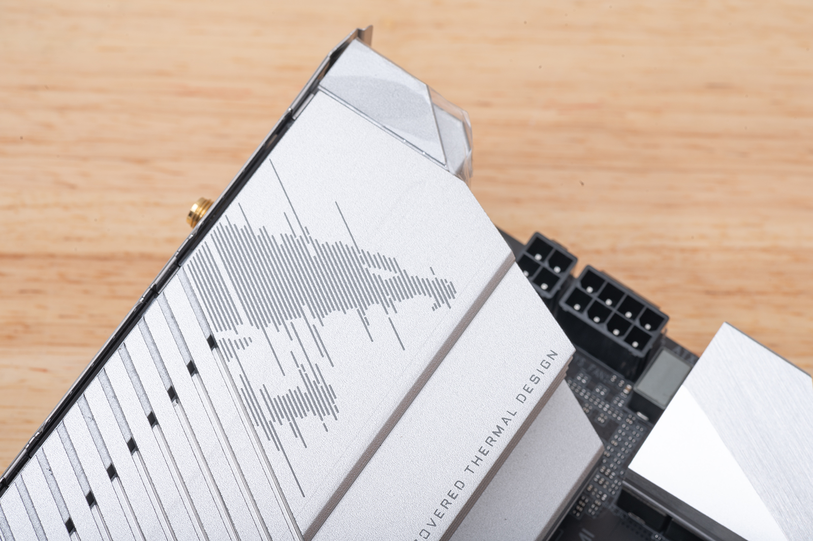 13代酷睿i5和锐龙版比较,13代i5单核游戏性能