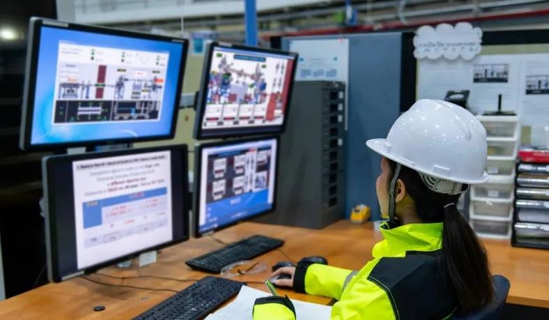 璁＄畻鏈虹淮淇伐鎶ュ悕,璁＄畻鏈虹淮淇伐楂樼骇璇佹湁鐢ㄥ悧