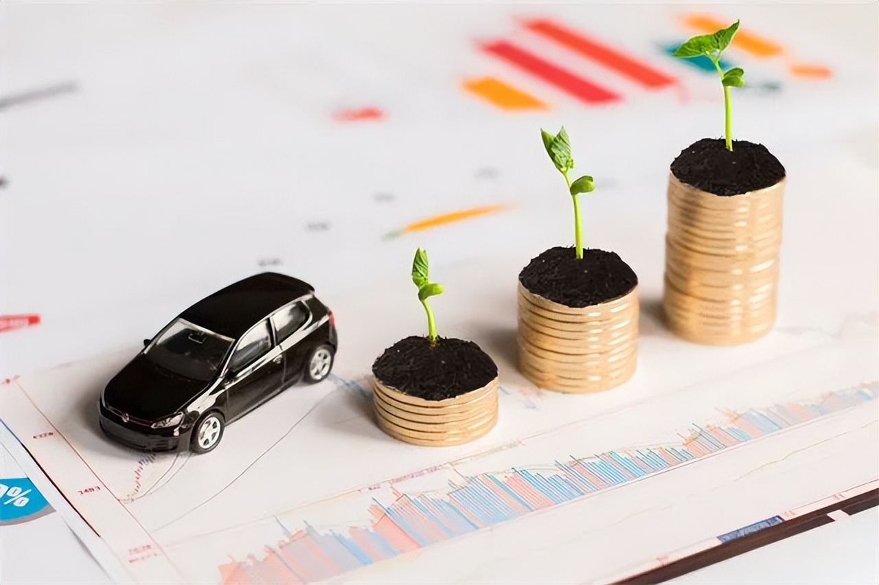 车300：疏忽协议，提前还款发现被收近6万服务费，业务员称是利息