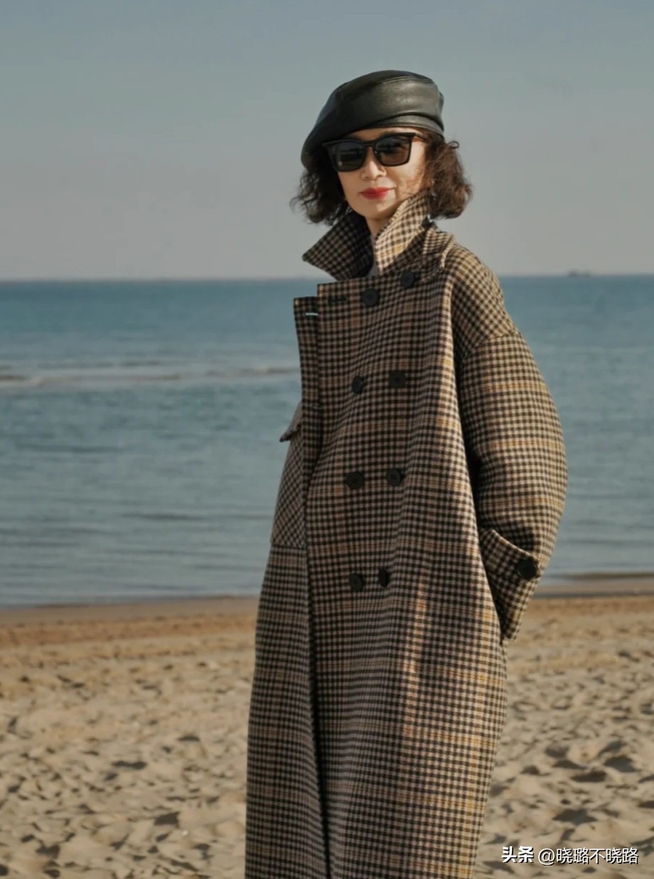 三木妈妈戴什么颜色的贝雷帽,三木妈妈的贝雷帽穿搭