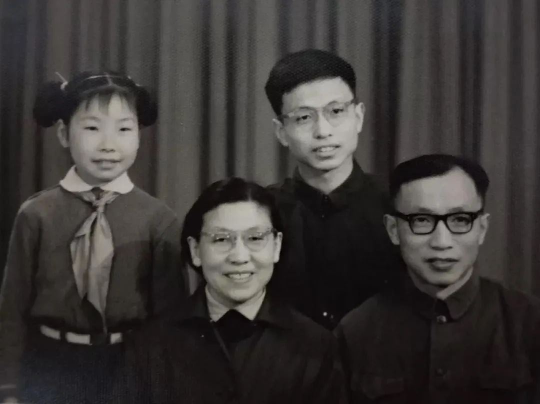 数学天才张益唐的坎坷人生,谈谈华人数学家张益唐的数学人生