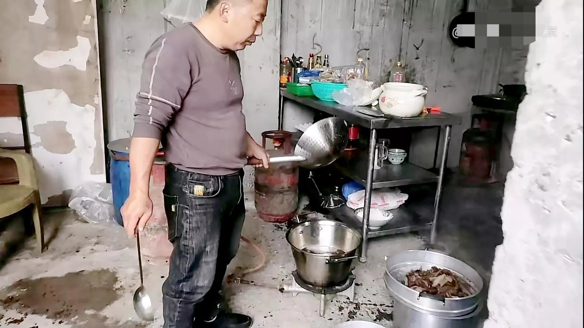 尼泊尔：铁打的别墅流水的网红你方唱罢我登场分分合合又一年