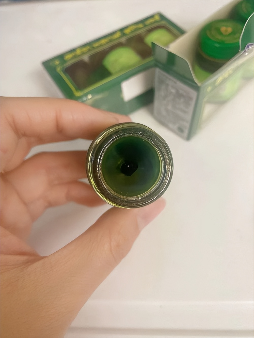 给大家推荐一款泰国青草膏,泰国卡瓦库德青草膏真假鉴别