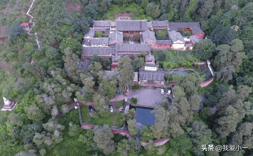 云南楚雄古建筑屋顶,云南楚雄守护古建筑