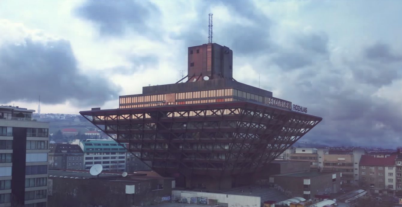 乌托邦的真实图片,反乌托邦全景图