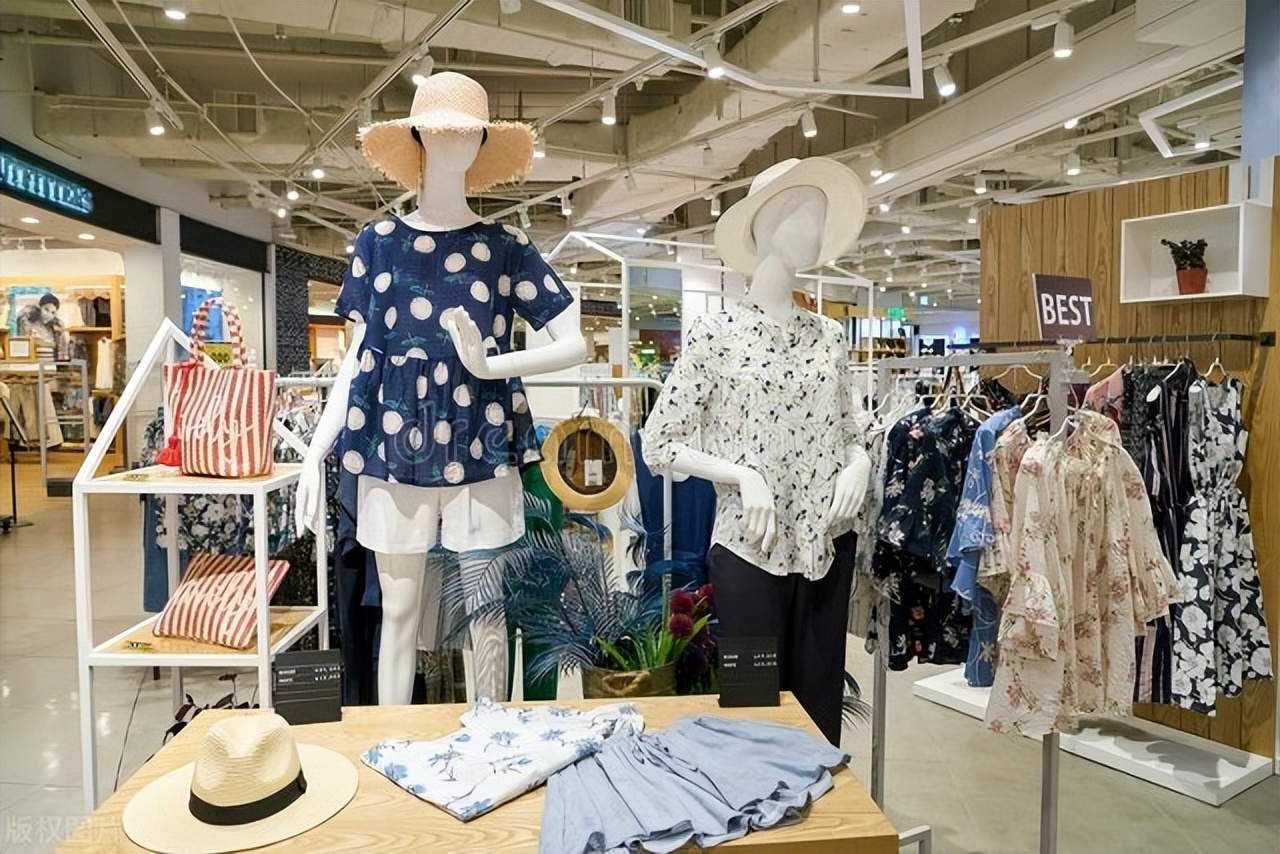 合伙开服装店盈利模式,怎样开服装店自己设计自己卖