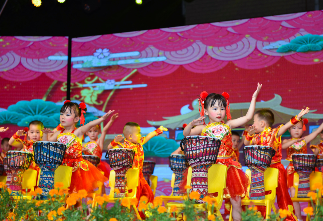 放飞梦想向阳生长,向阳蓓蕾幼儿园