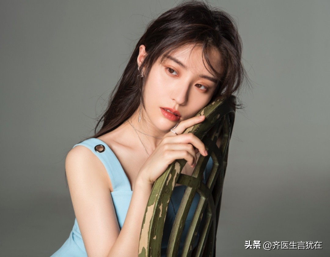 女性经常手淫有哪些危害？医生：如果再不克制，或会影响一生