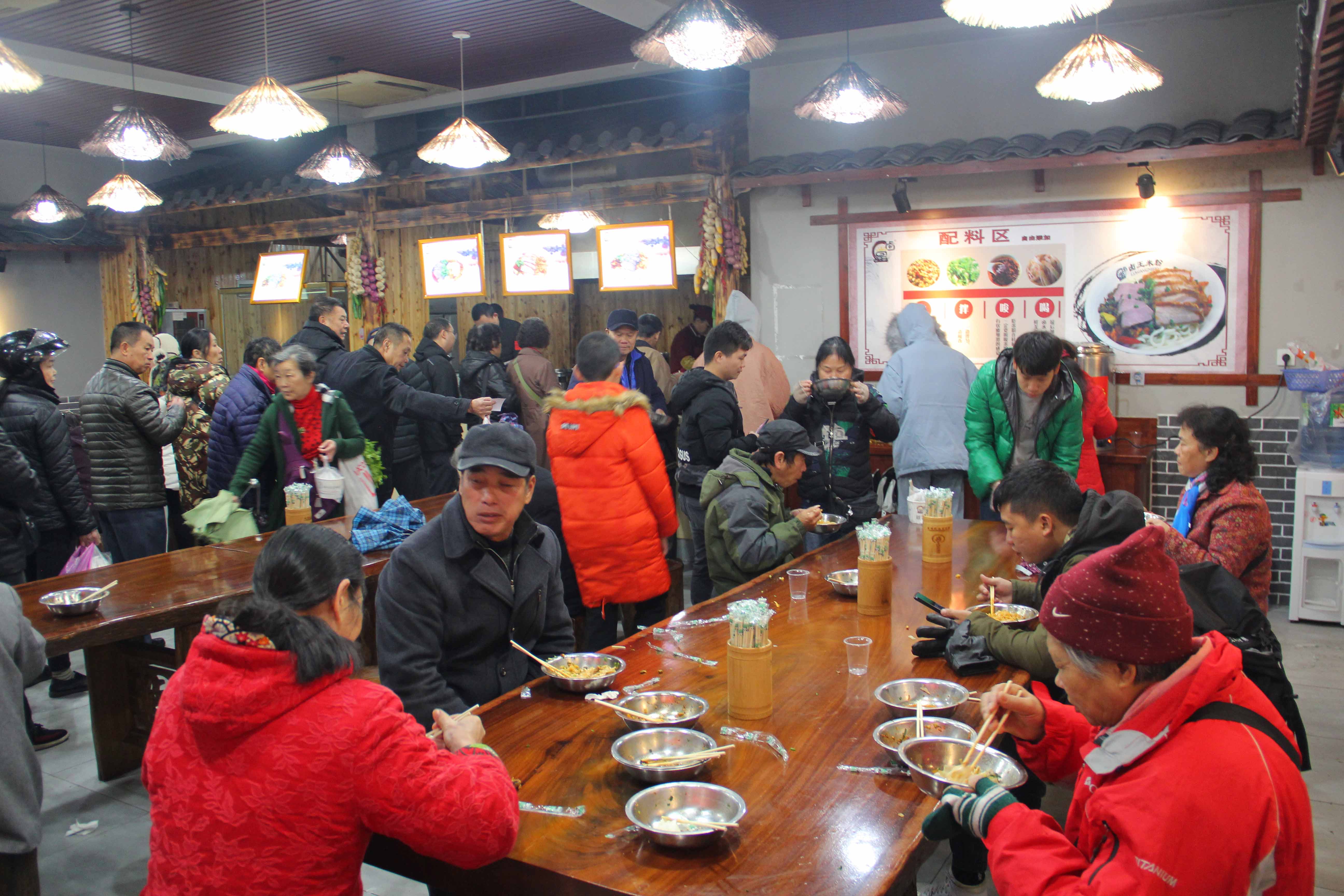 适合一个人干的早餐生意有哪些,山东早餐加盟店什么最红火