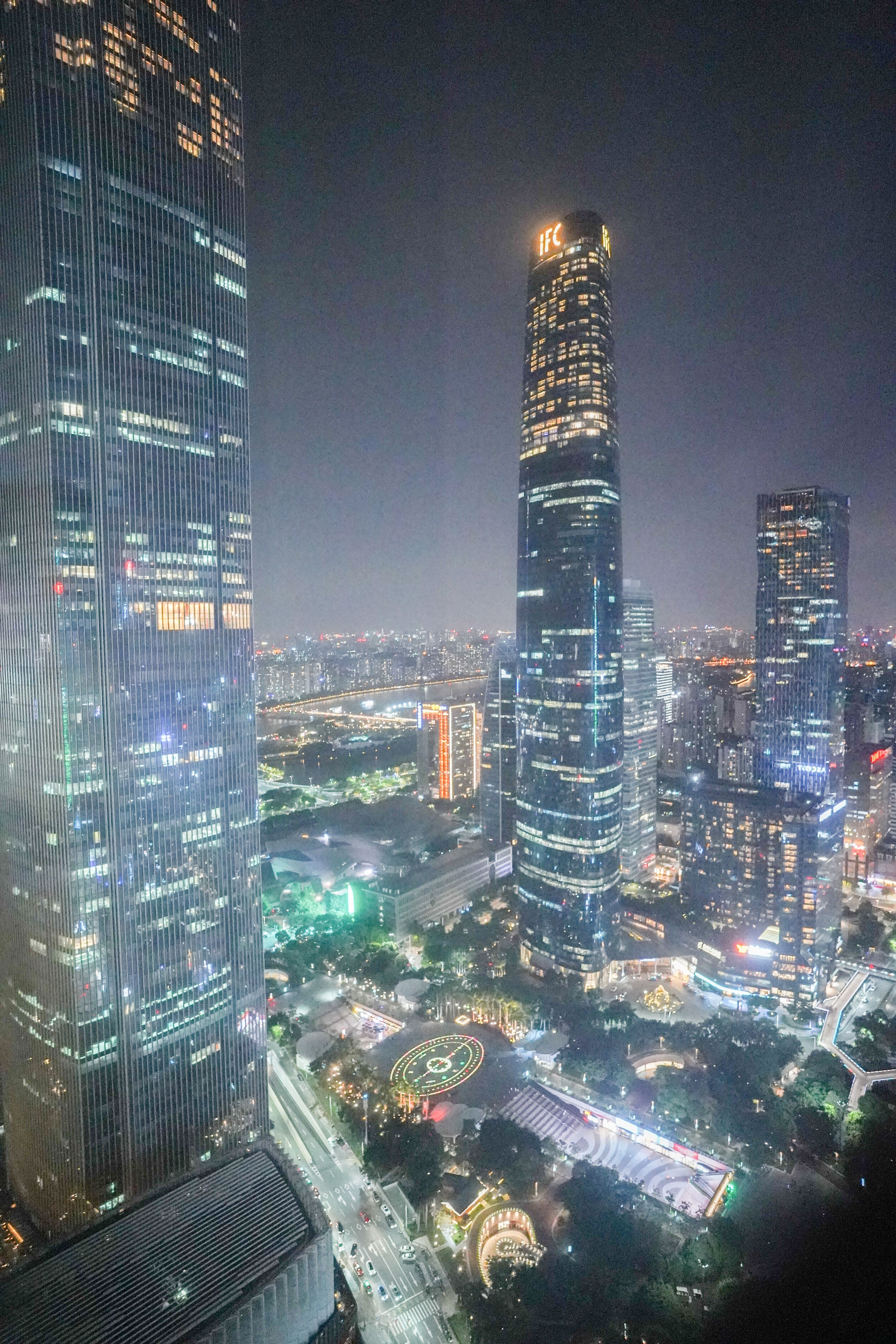 广州七星酒店在什么位置,广州最高端的五星级酒店