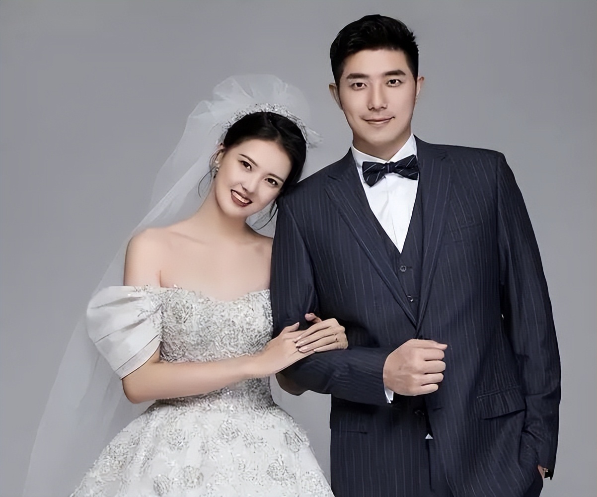 吴冠希开法拉利,吴冠希张常宁时尚新娘