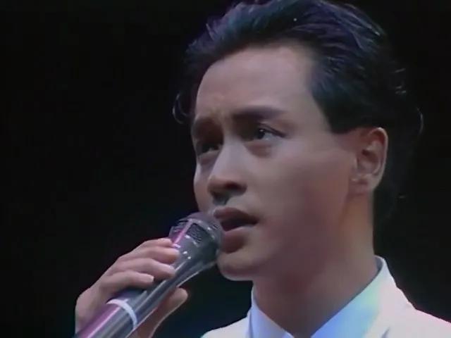 为什么只有张国荣被叫做天皇巨星,张国荣陨落的传奇人生