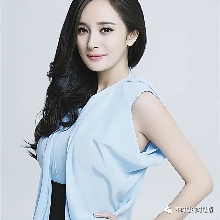 胸大怎么穿衣服不会凸出来,胸大怎么穿衣服不肿