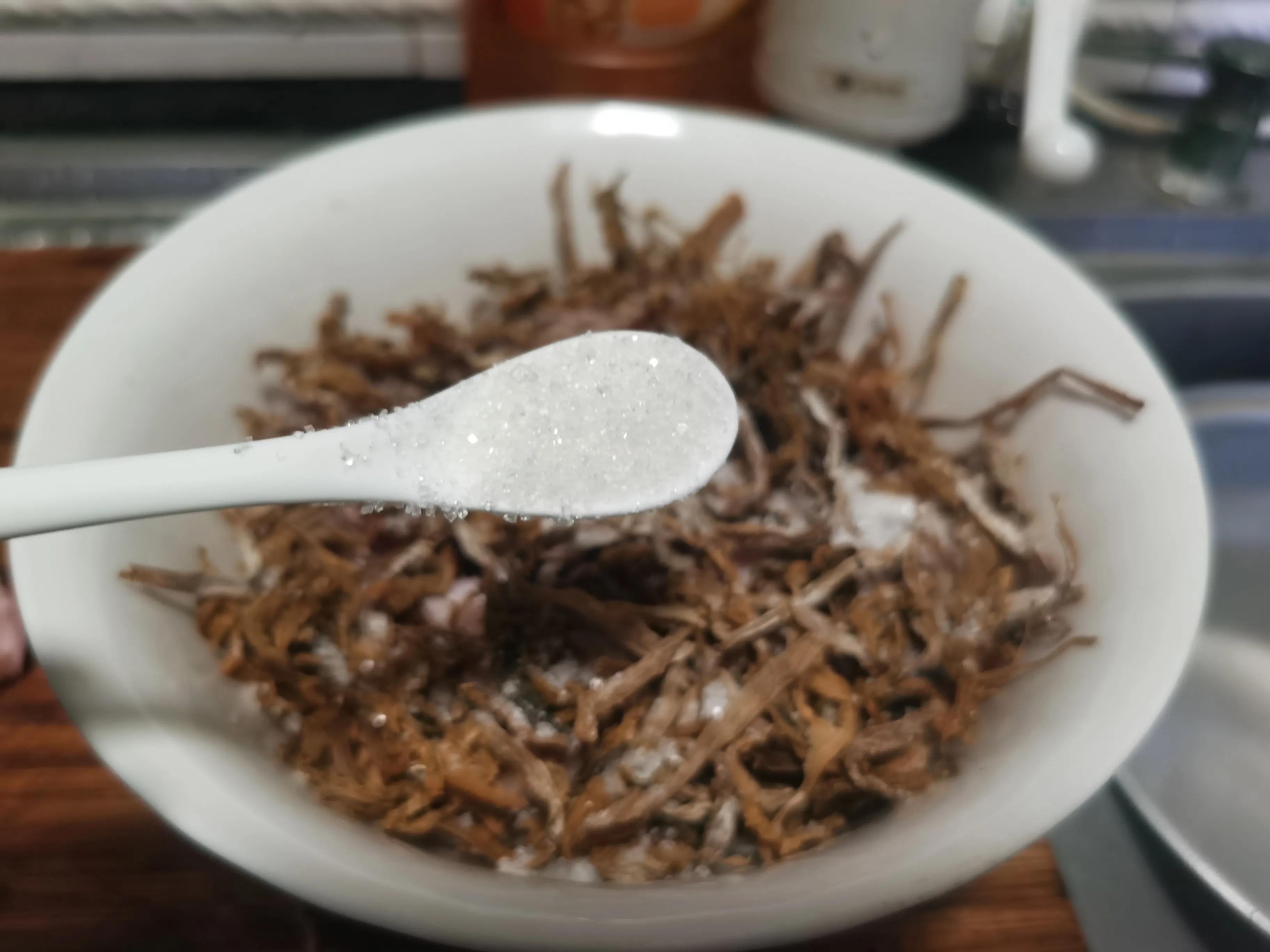 绍兴最好的笋丝梅干菜制作方法,浙江笋丝梅干菜的家常做法