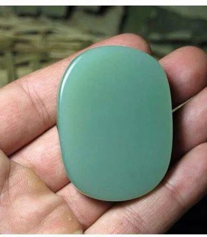 俄罗斯盛产什么宝石,俄罗斯出什么宝石