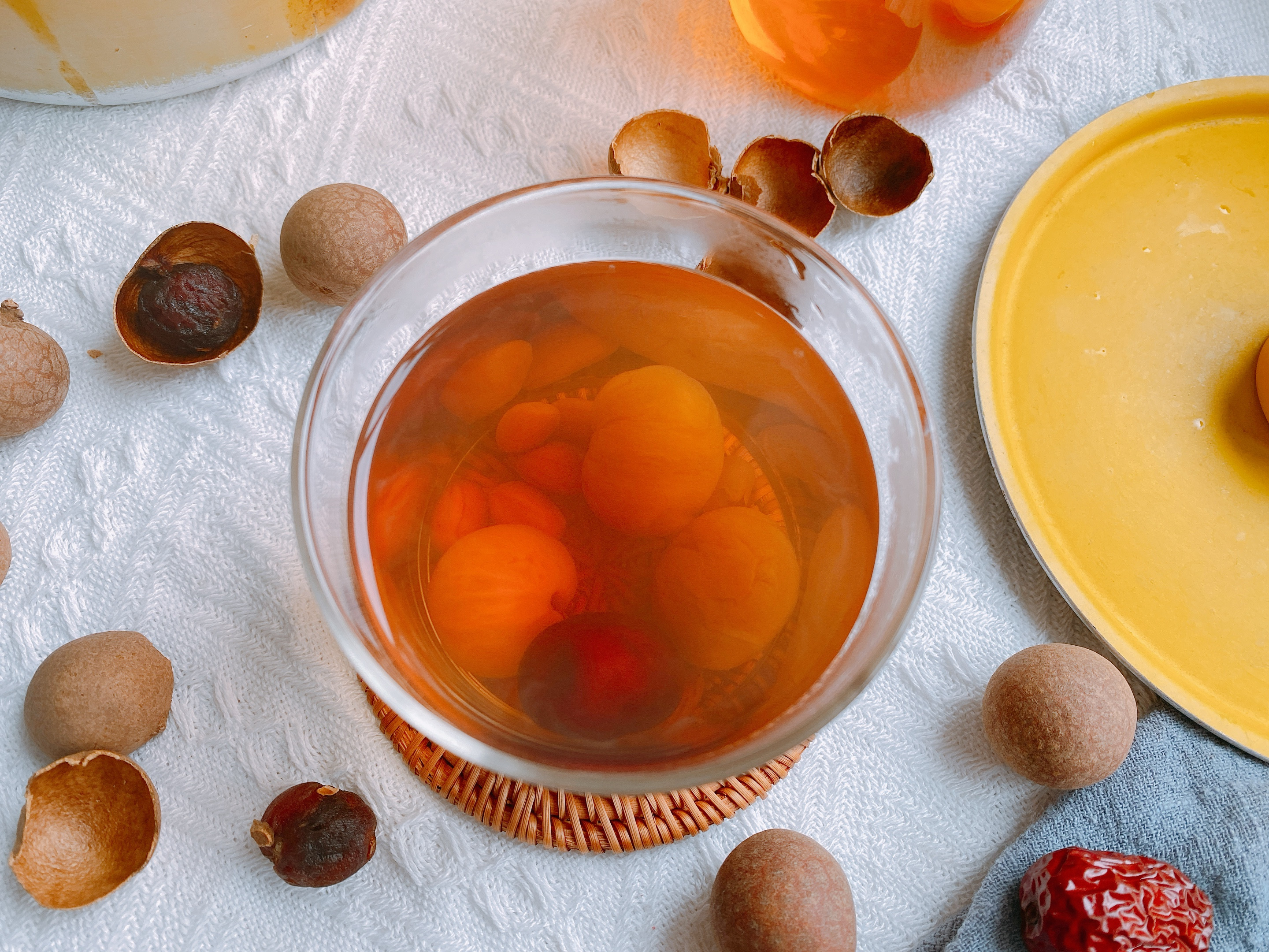 桂圆茶秋冬怎么煮水喝,冬天煮茶桂圆和什么配