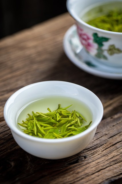 一杯清茶品日月半壶老酒品人生,一杯清茶的经典语录