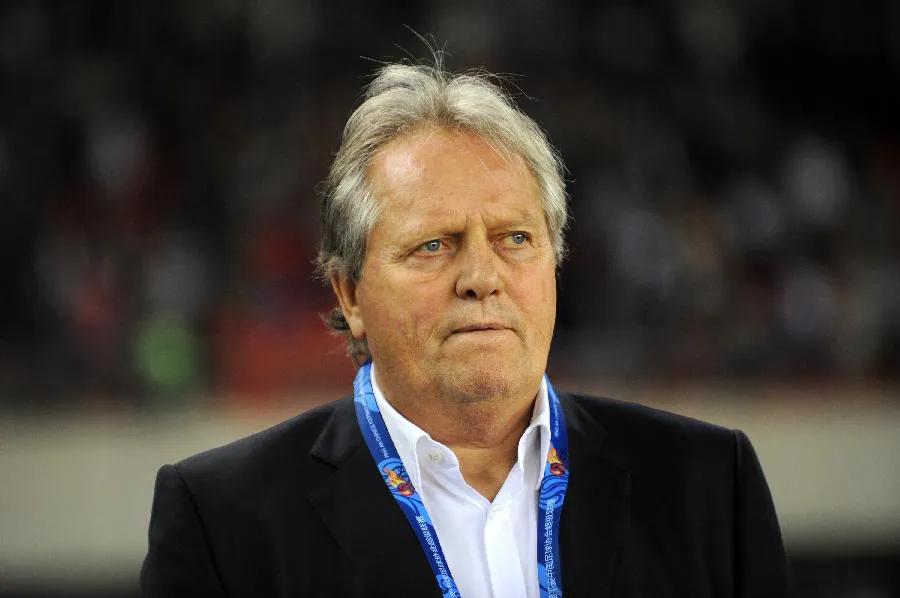 历任国足主教练名单,带领国足闯进世界杯的主教练