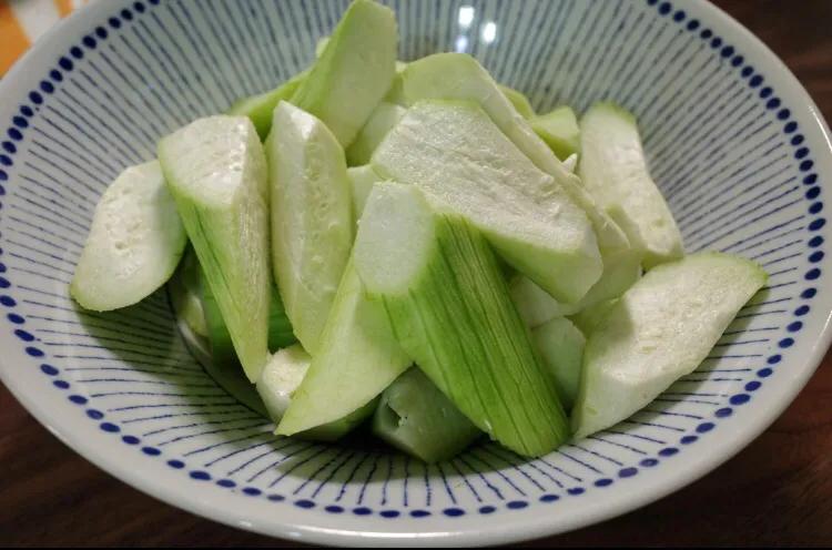 多吃时令的蔬菜可以补充什么营养,多吃应季蔬菜有益健康