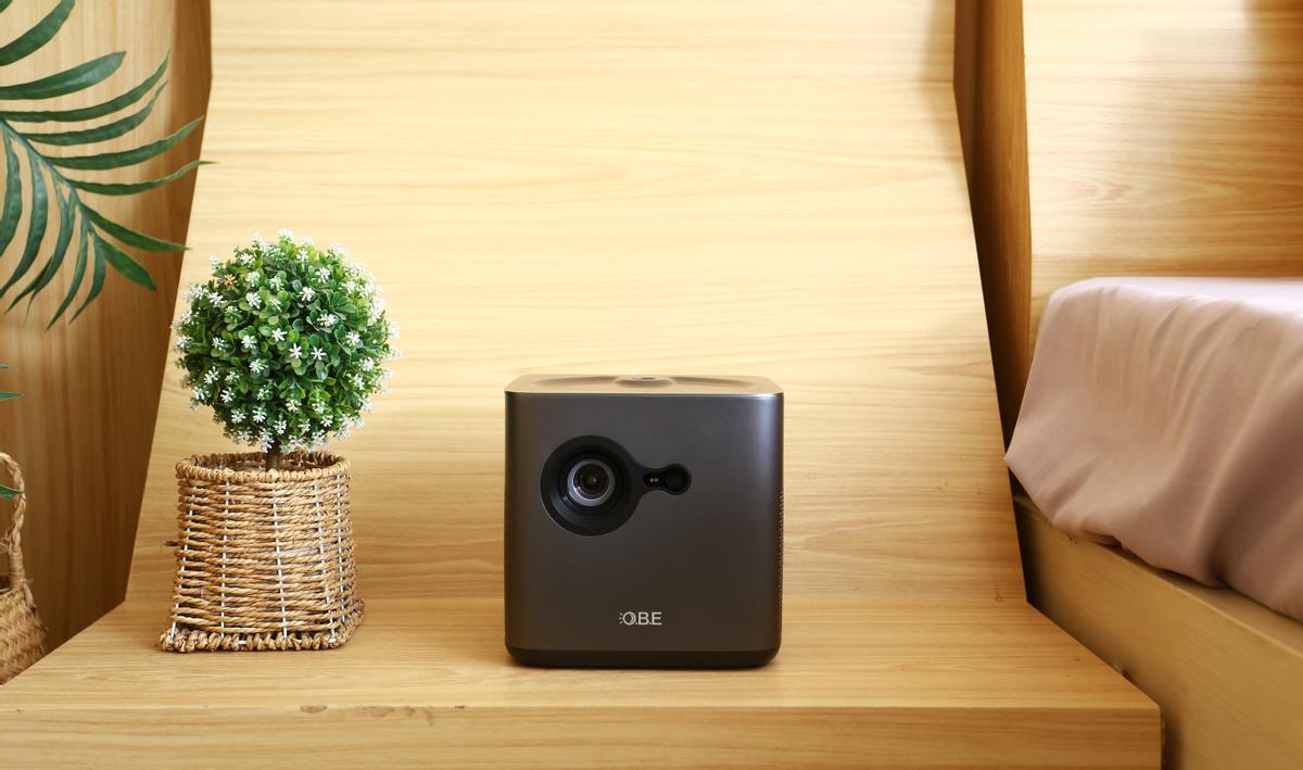 几百元的投影仪值得买吗,200多块钱的投影仪到底怎么样呢