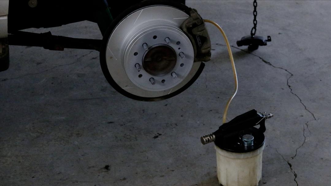 丰田霸道彻底大翻修视频,丰田霸道全车整备翻新费用