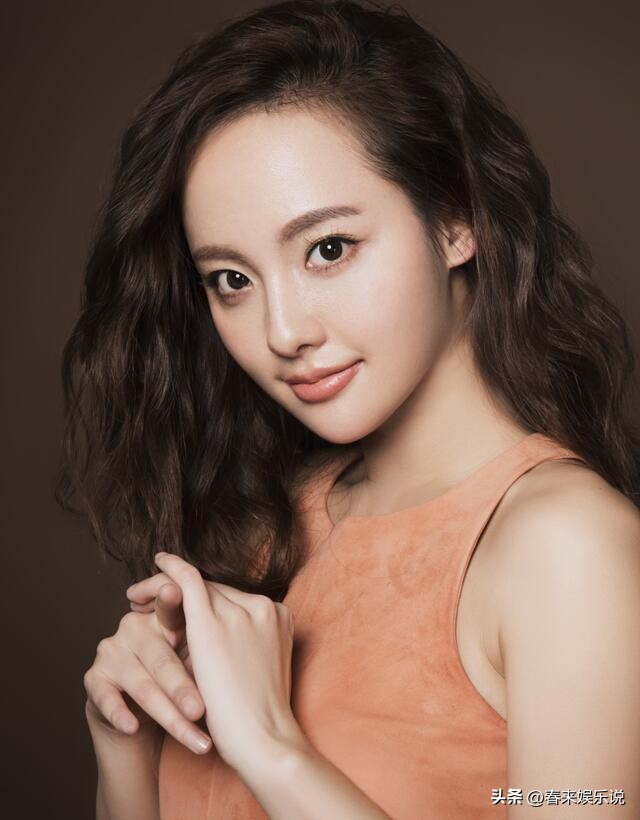 额头比较饱满的女演员,露额头的十大女星