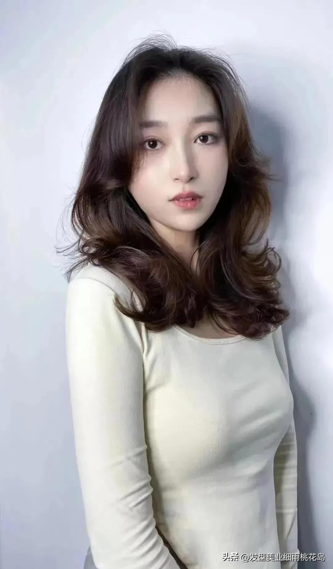 高颜值伴手礼,高颜值女老赖否认从事不良职业