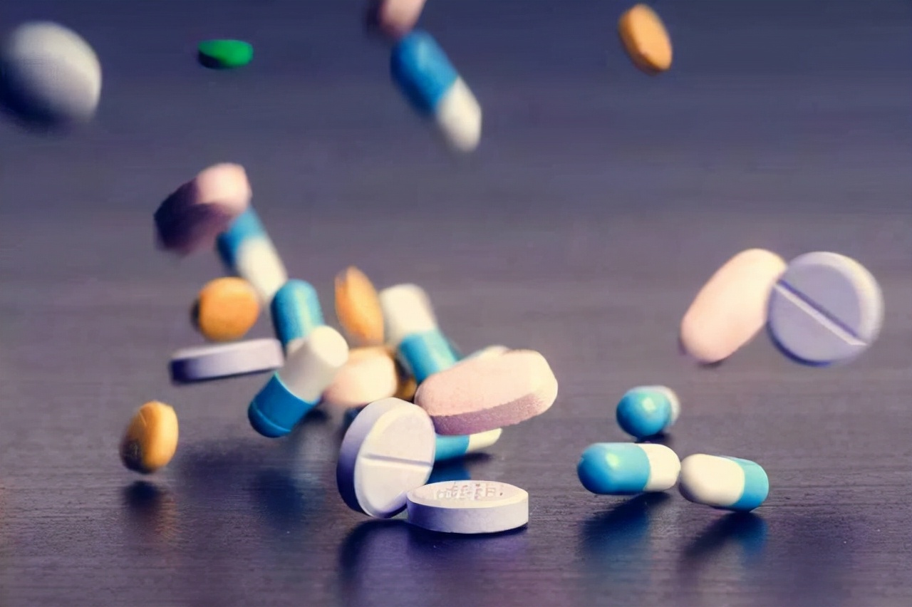 长期服用“西地那非”会上瘾吗？停药后有副作用？不妨仔细看看